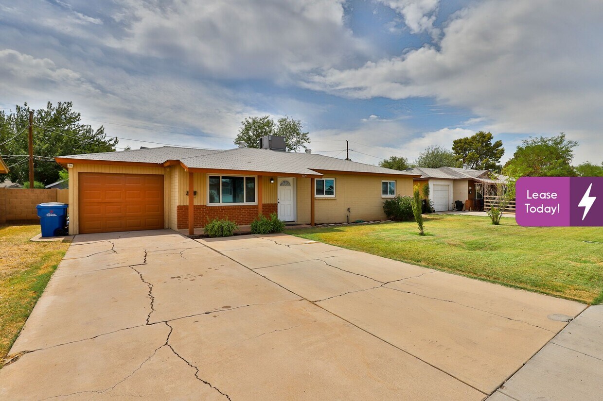 Primary Photo - 1321 E Don Carlos Ave
