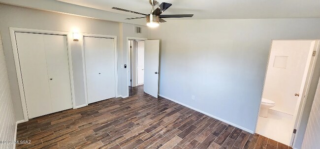 Foto del edificio - 4355 E Glenn St