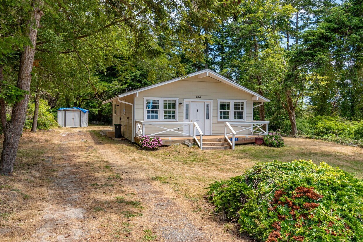 Foto principal - Recently Remodeled 2 bed 1 bath Home in Si...