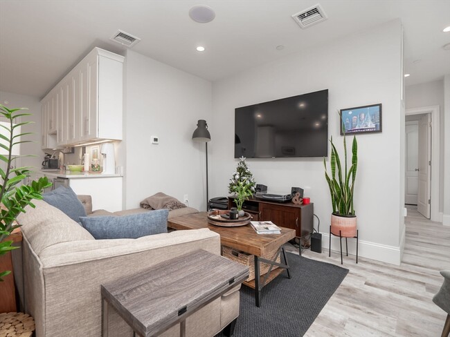 Foto del edificio - 45 L St