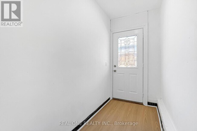 Photo du bâtiment - 29 Queen Post Dr