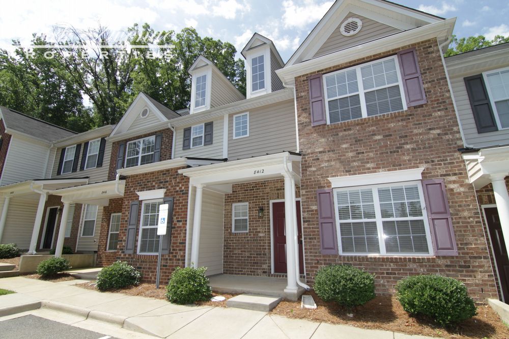 Foto principal - 5742 Bent Creek Cir