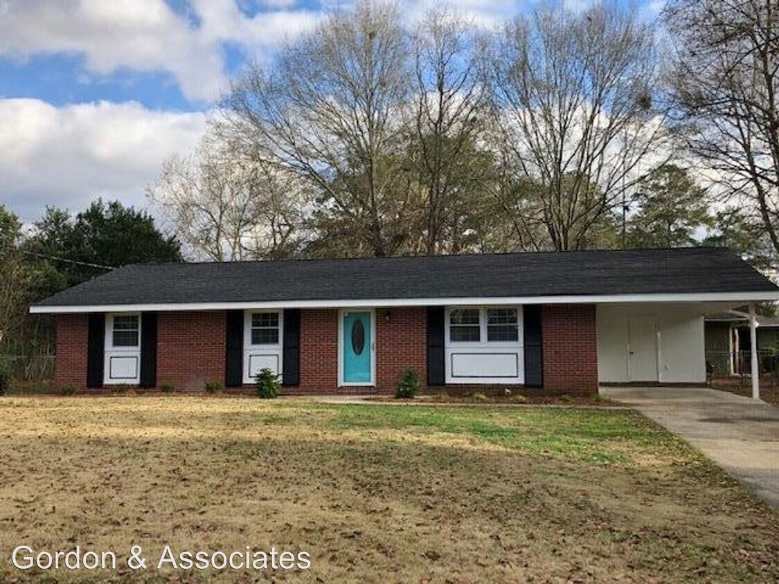 Foto principal - 3 br, 2 bath House - 1046 Glenwood Drive