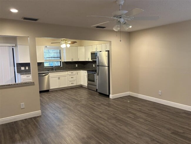 Foto del edificio - 117 Louisiana Ave