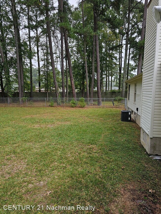 Building Photo - 3 br, 2 bath House - 803 Haskins Drive
