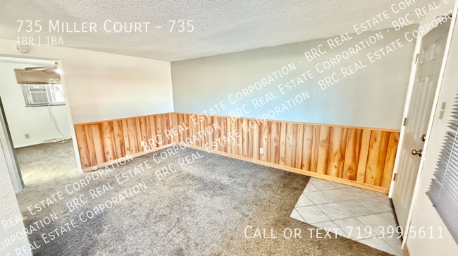 Building Photo - 735 Miller Ct