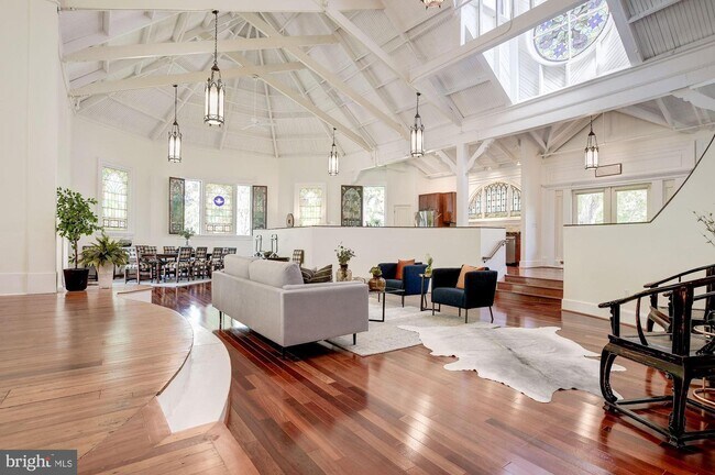 Foto del edificio - 9601 Dewitt Dr