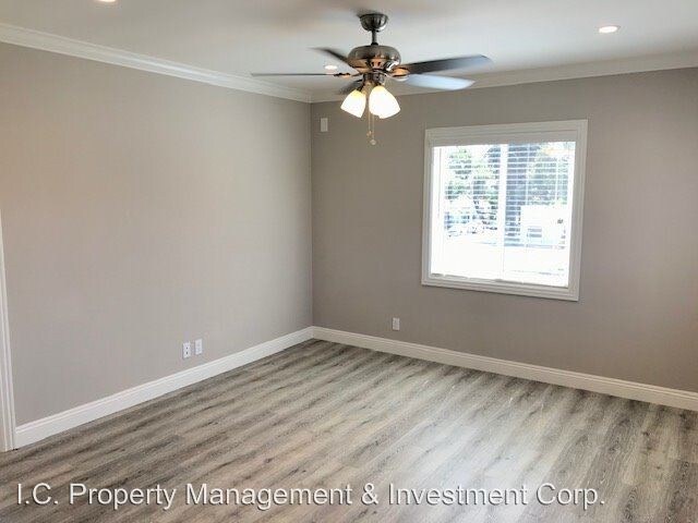 Foto del edificio - 2705 W Main St