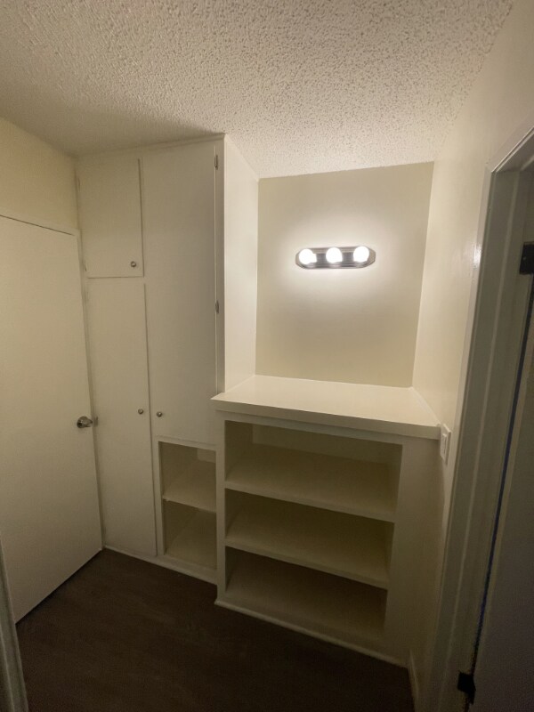Building Photo - 5531 Fulcher Ave