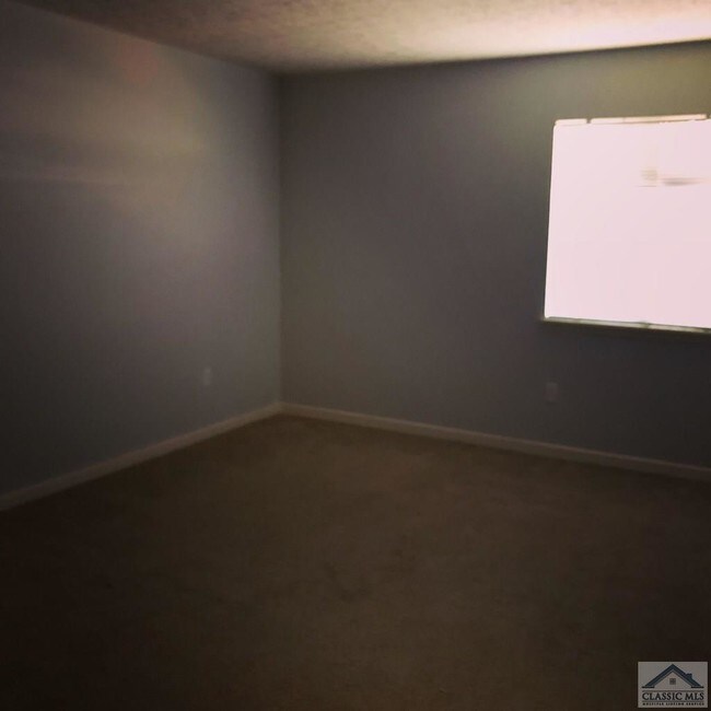 Foto del edificio - 127 Ramble Hills Cir