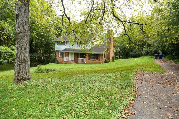 Foto principal - Spacious Duplex in Historic Hillsborough