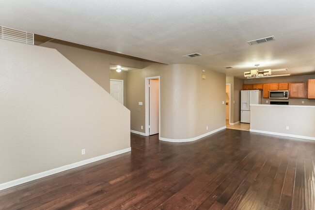 Foto del edificio - 7232 Pinon Crest Ct