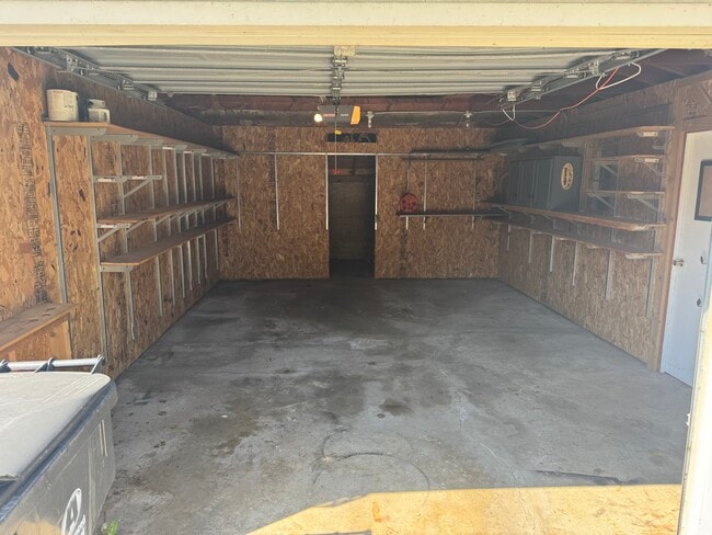 Garage/ Storage - 2009 Durand Ave