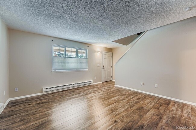 Photo - 1976 Eagle St Townhome