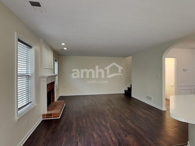 Foto del edificio - 11538 Laurel View Dr