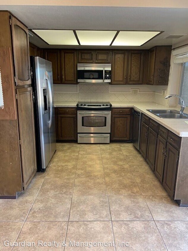 Primary Photo - 3 br, 2 bath House - 2606 E Yucca Street