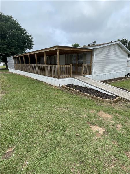 Foto del edificio - 161 Cowboy Ln