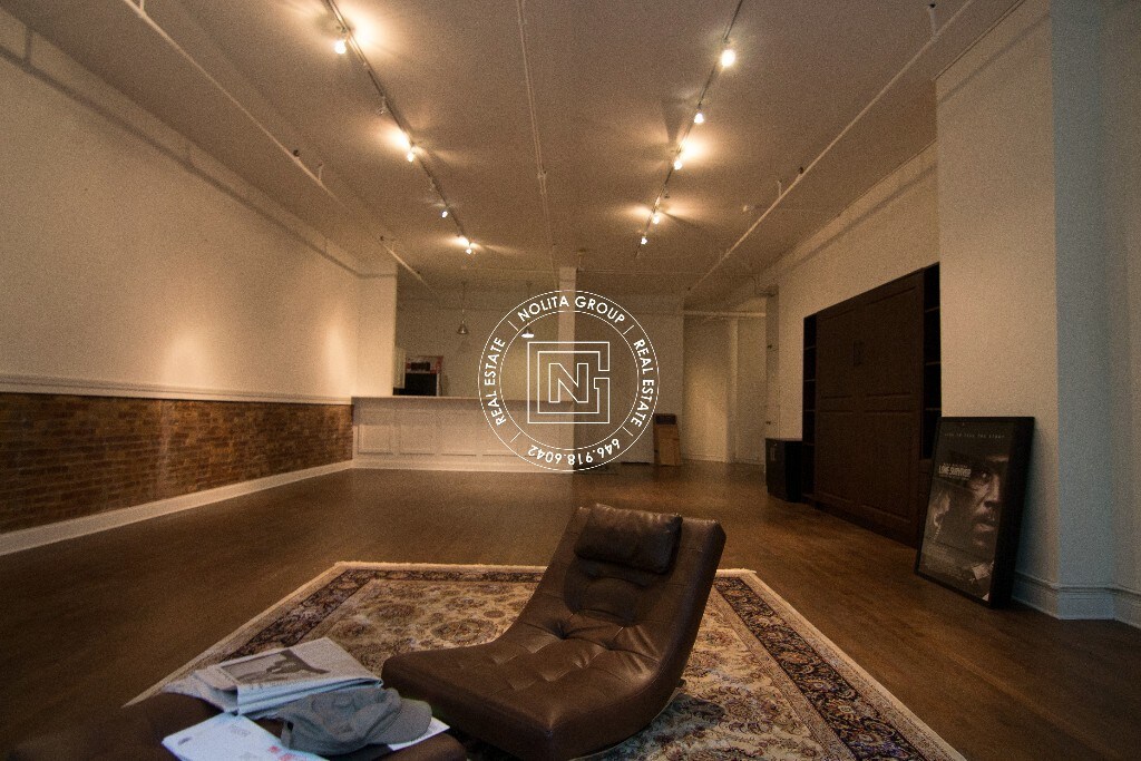 Building Photo - 108 Wooster St