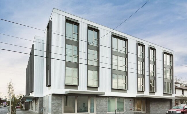 2nd Floor Modern & Sleek 1Bdr w/Floor-to-C... - 2nd Floor Modern & Sleek 1Bdr w/Floor-to-C... Apartment