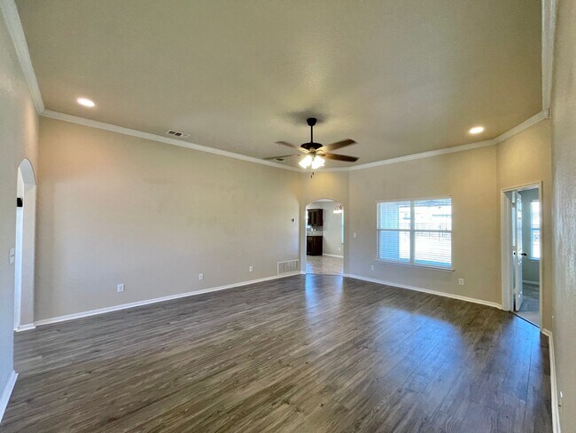 Foto del edificio - Viewable Now!  Pets Accepted!