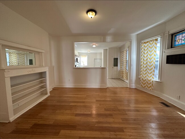 Foto del edificio - 5042 Locust St