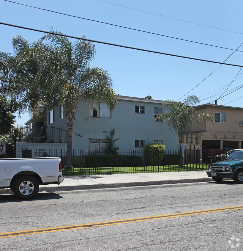 11214 Klingerman St, South El Monte, CA 91733 Apartments in South El