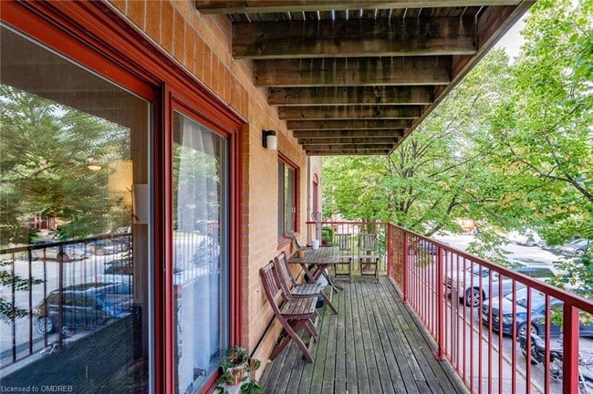 Building Photo - 1512 Pilgrims Way