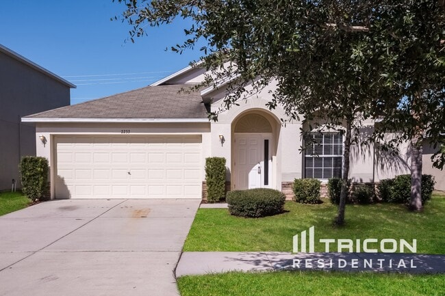 Building Photo - 2233 Roanoke Springs Dr