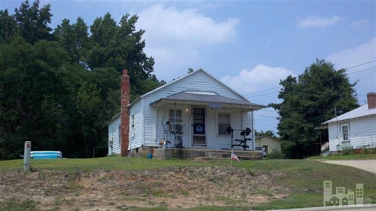 Building Photo - 205 North Blvd