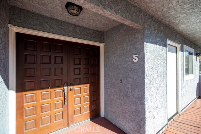 Building Photo - 415 N Kenwood St