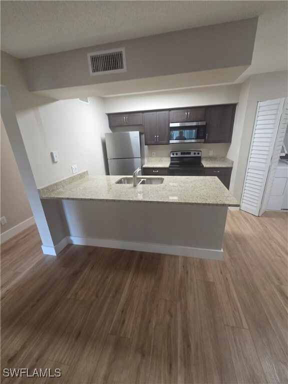 Building Photo - 5307 Summerlin Rd