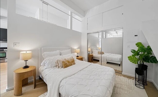 Foto del edificio - 649 2nd Ave