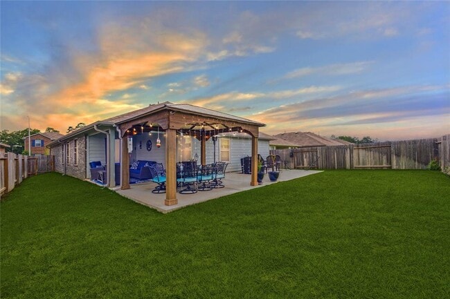 Building Photo - 40518 Birch Shadows Ct