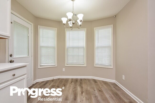 Foto del edificio - 6578 Chestnut Oaks Ridge