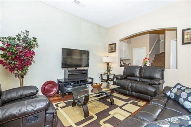 Building Photo - 1466 Trouville Ln