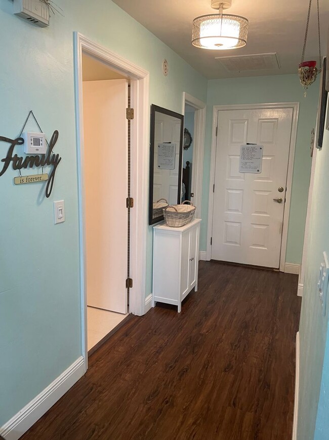 Building Photo - Port Orange 3-bedroom, 2 bath, villa locat...