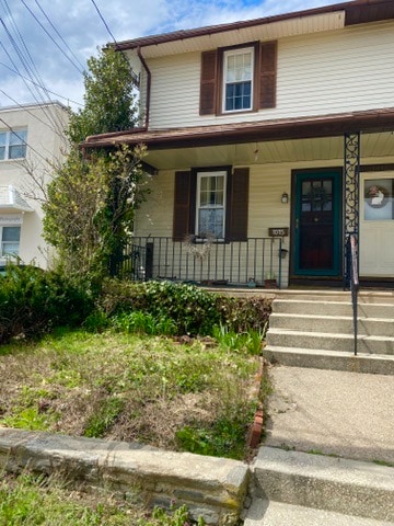 Photo - 1015 E Pleasant Ave House