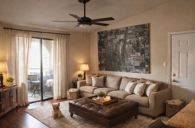 Building Photo - 15534 Zabolio Dr