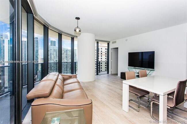 Foto del edificio - 55 SW 9th St