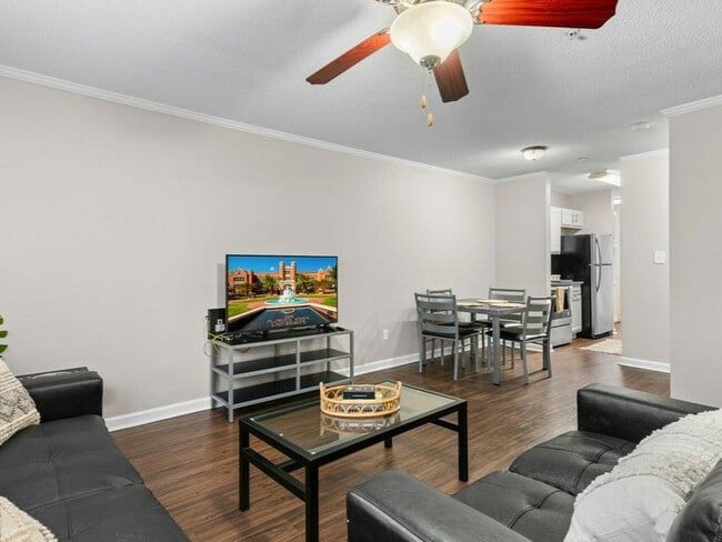 Photo - Polo Club Tallahassee Apartments