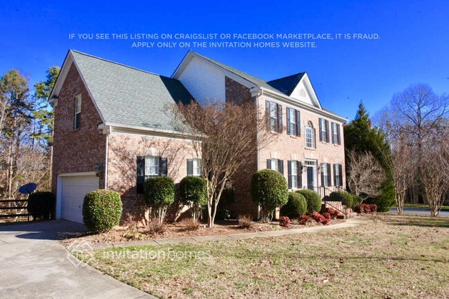 Building Photo - 5300 Glencove Ct