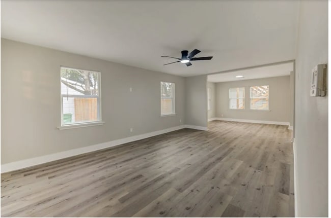 Building Photo - 6603 Narcissus St