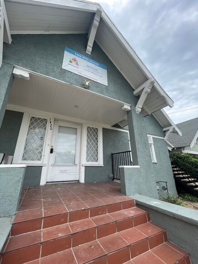 Foto principal - 1420 W 28th St
