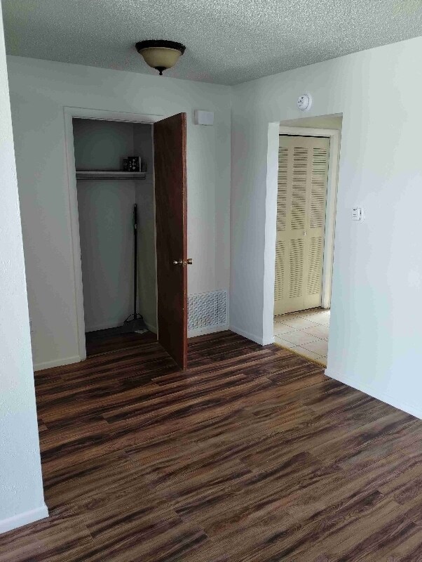 Foto del edificio - 1643 Moore Ave