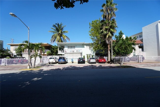 Building Photo - 543 Meridian Ave