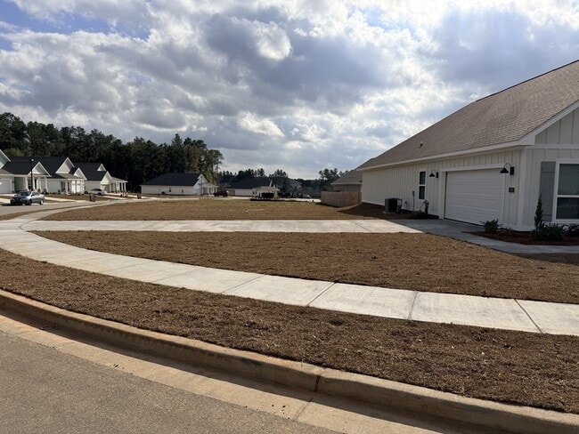 Building Photo - 7307 Hawkins Mnr