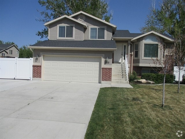 Building Photo - 322 N 3335 W