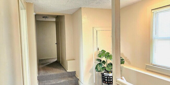Foto del edificio - 10138 Jonestown Rd