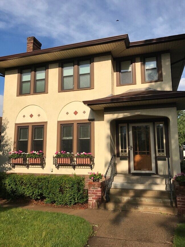 Foto del edificio - 3636 11th Ave S