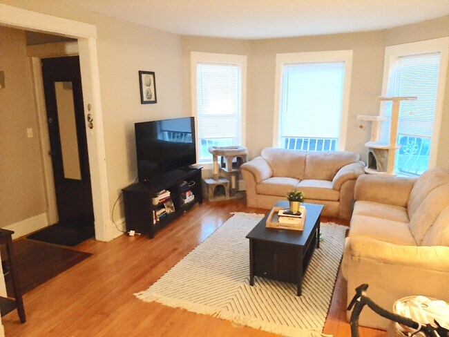 Foto del edificio - 2637 W Iowa St